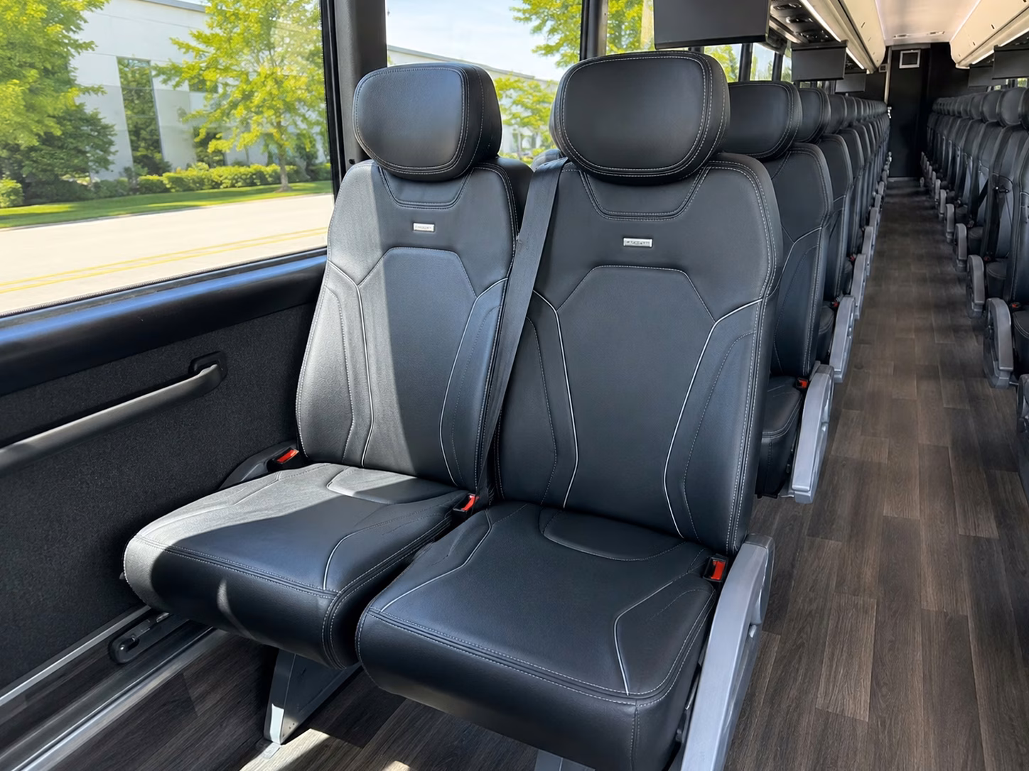 get a free erie wedding shuttle bus quote in 30 seconds